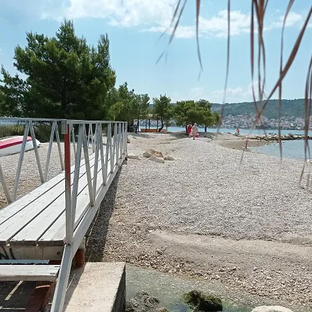 דירה With Balcony