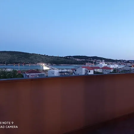 With Balcony Διαμέρισμα *