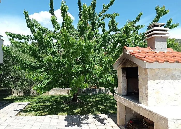 With Balcony Διαμέρισμα Τρογκίρ