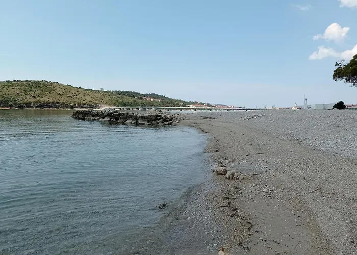 Διαμέρισμα With Balcony Τρογκίρ